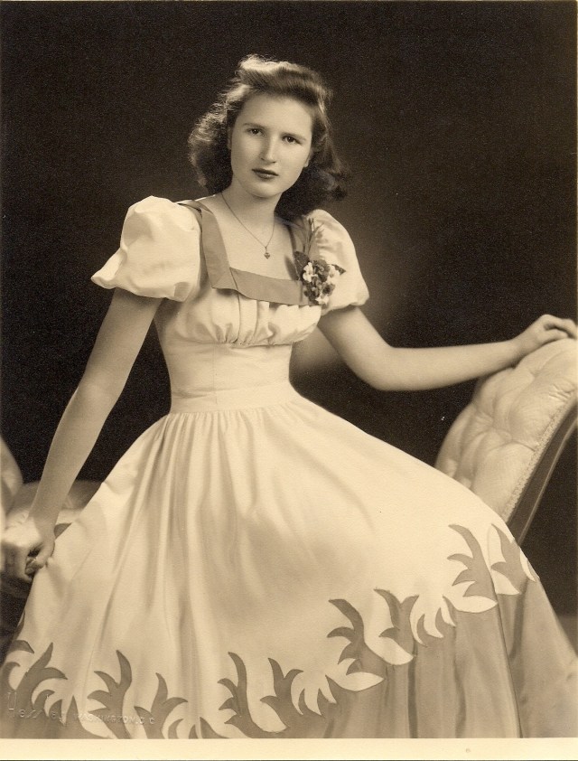 mom 1940