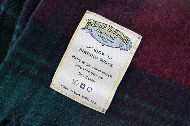 wool-blanket-coat-label