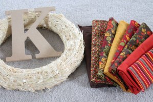 Thanksgiving-Wreath-materials-needed