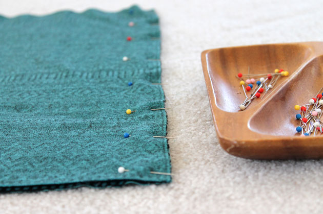 pencil-skirt-pin-seam