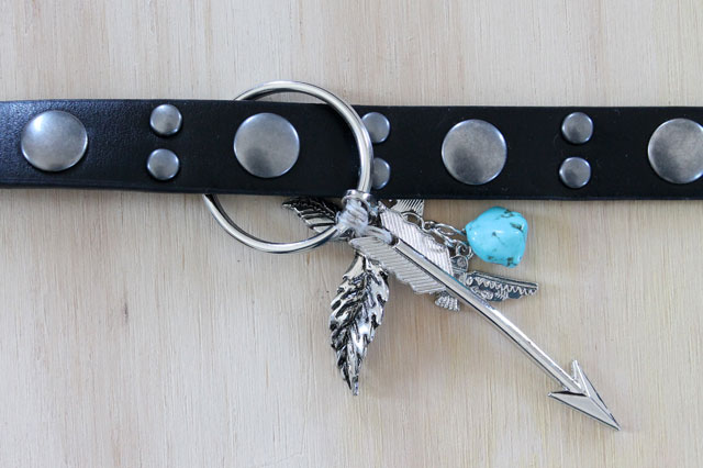 eHow-Project-Throwdown-thread-keychain