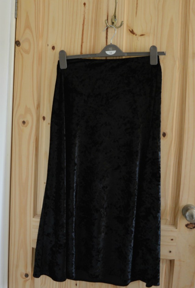 black velvet skirt refashion
