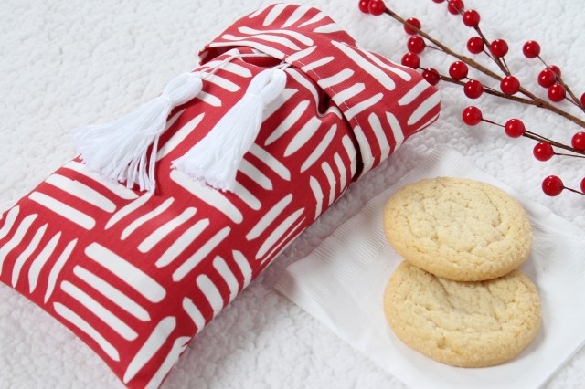 DIY Holiday Cookie Bag
