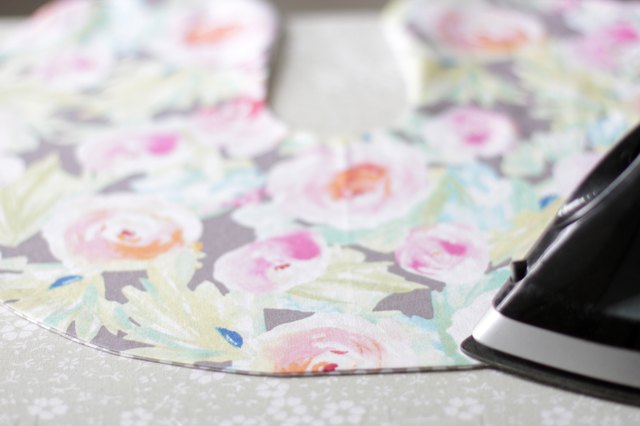 How to Make a Travel Neck Pillow