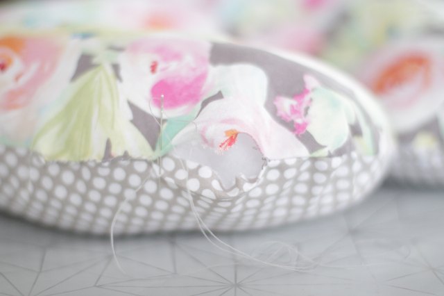 How to Make a Travel Neck Pillow