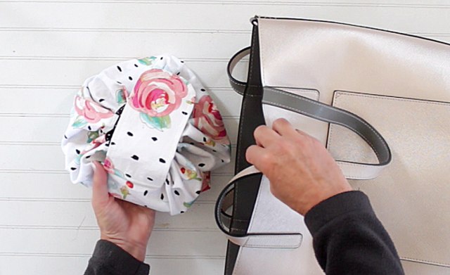 DIY round drawstring makeup bag