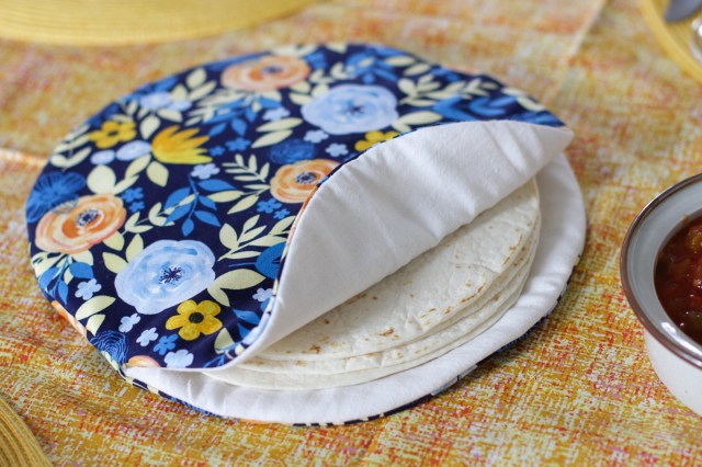 finished DIY fabric tortilla warmer