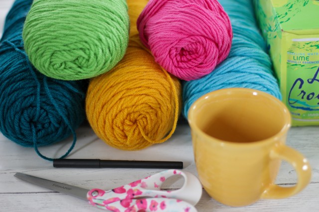 materials needed for DIY cardboard loom bracelet