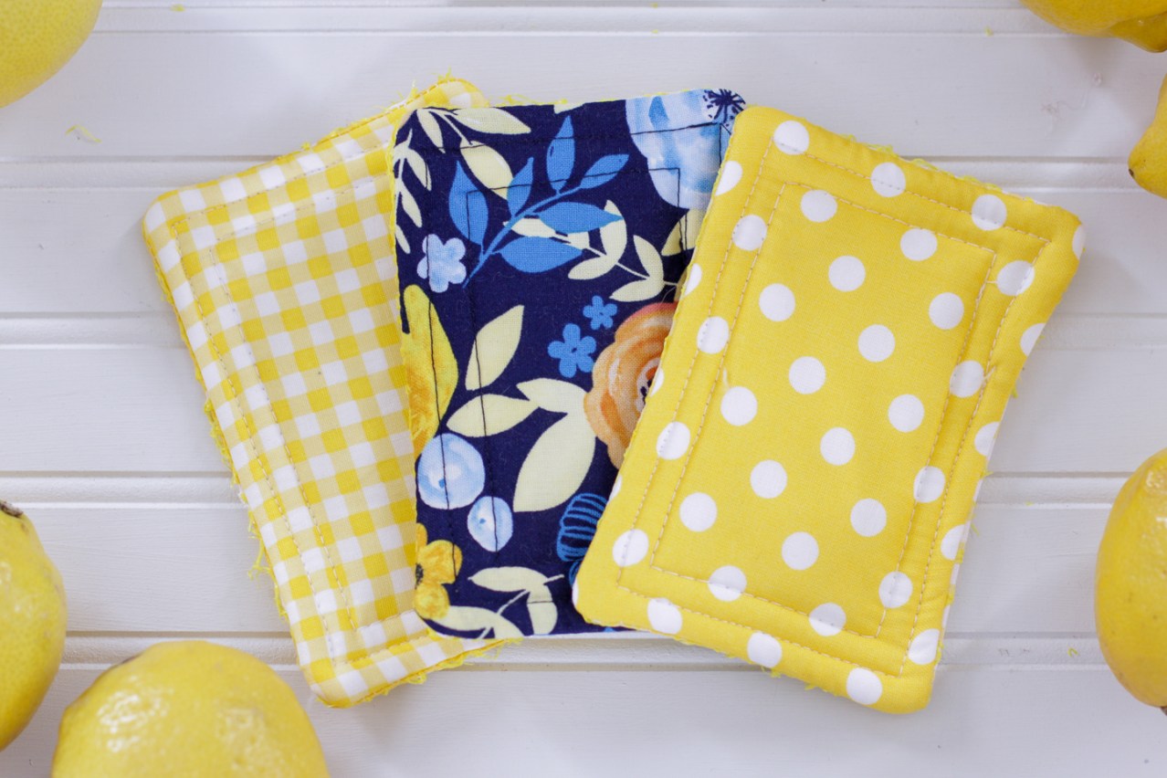 DIY Zero-Waste Reusable Sponges: A New One Minute Video | The Renegade ...