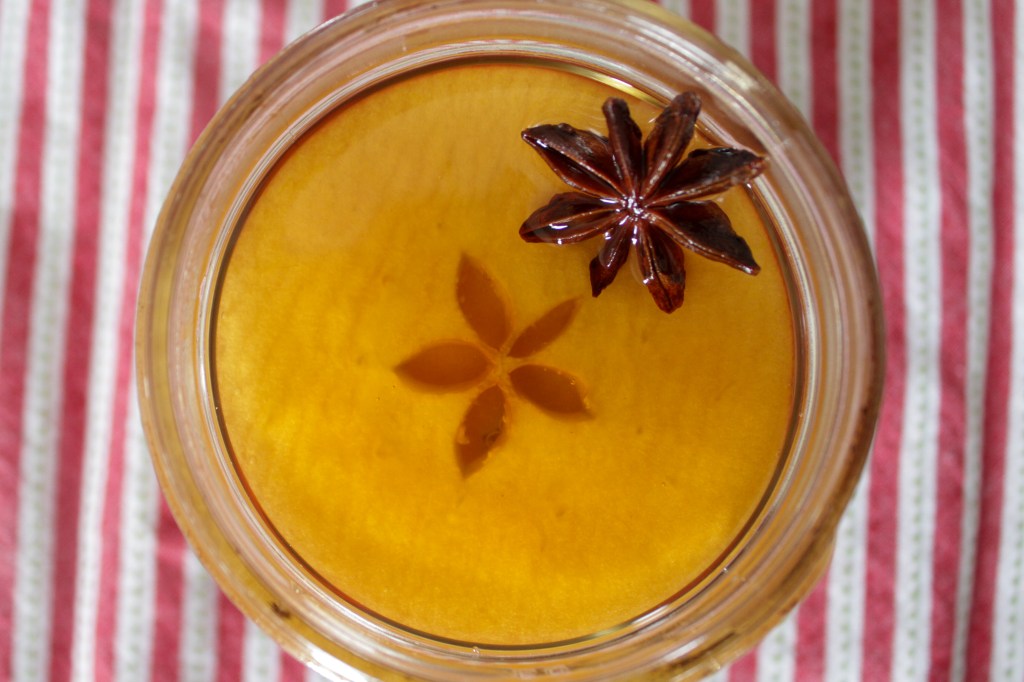 How to make pickled apples