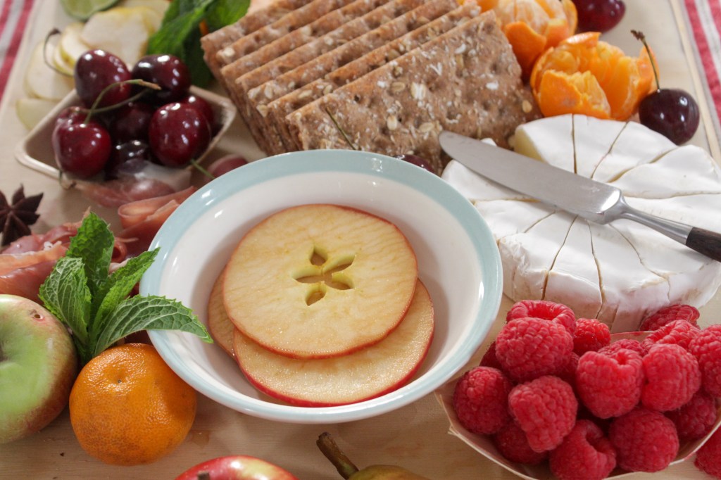 How to make pickled apples